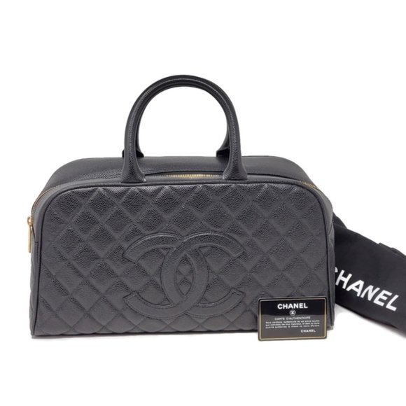 CHANEL Handbags - AUTH CHANEL CAVIAR SKIN CC LOGO BOWLING HAND BAG